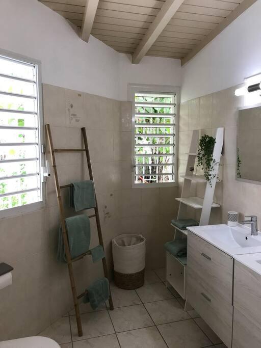 Villa Avec Piscine Privee Сен Франсоа Екстериор снимка